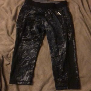 Adidas tech fit Capri leggings